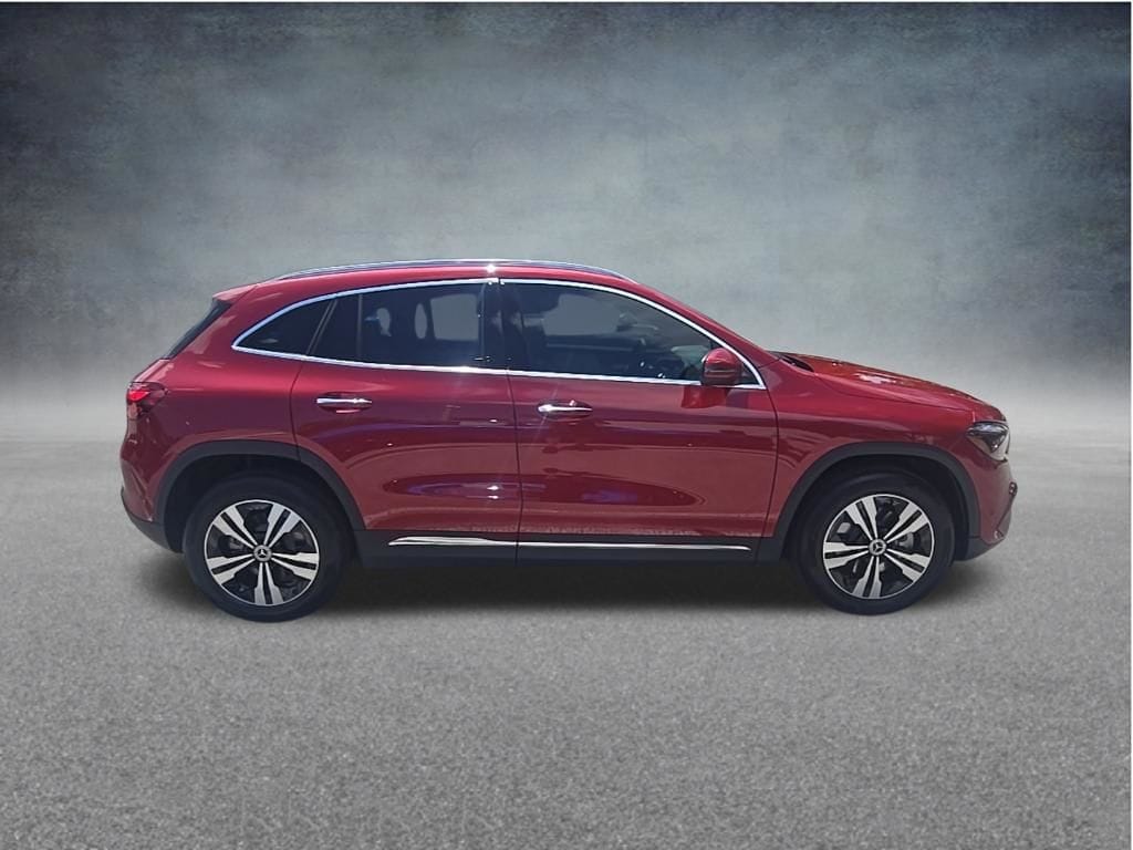 Thumbnail: 2026 Mercedes-Benz GLA - 4