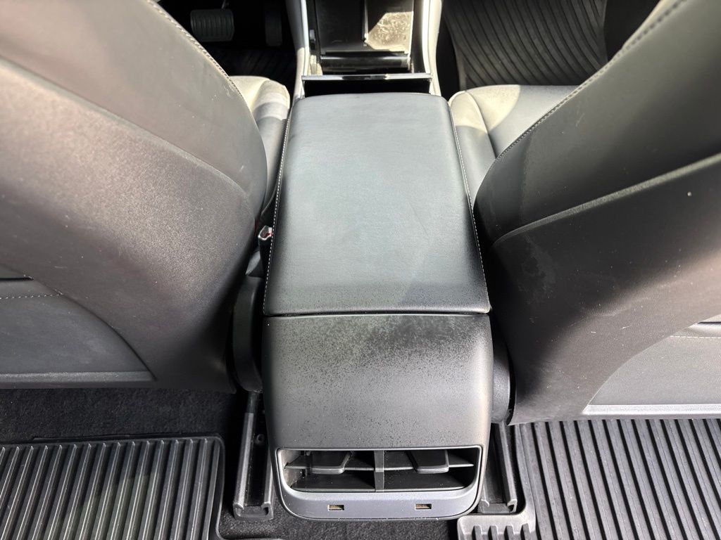 Thumbnail: 2019 Tesla Model 3 - 29