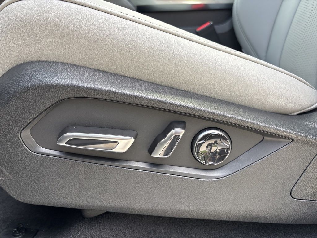 2026 Acura MDX Technology Package - Photo 14