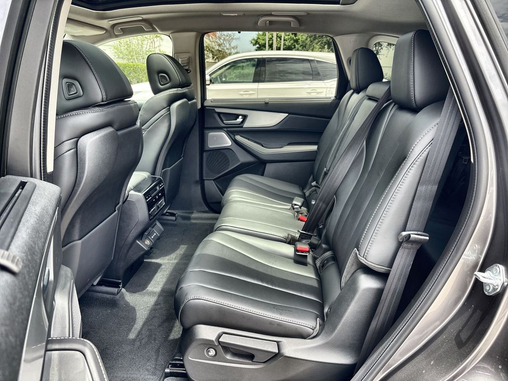 Thumbnail: 2026 Acura MDX - 25