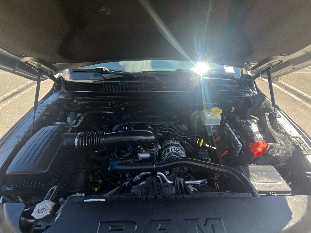 Thumbnail: 2020 RAM 1500 - 32