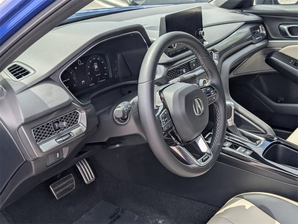Thumbnail: 2023 Acura Integra - 7