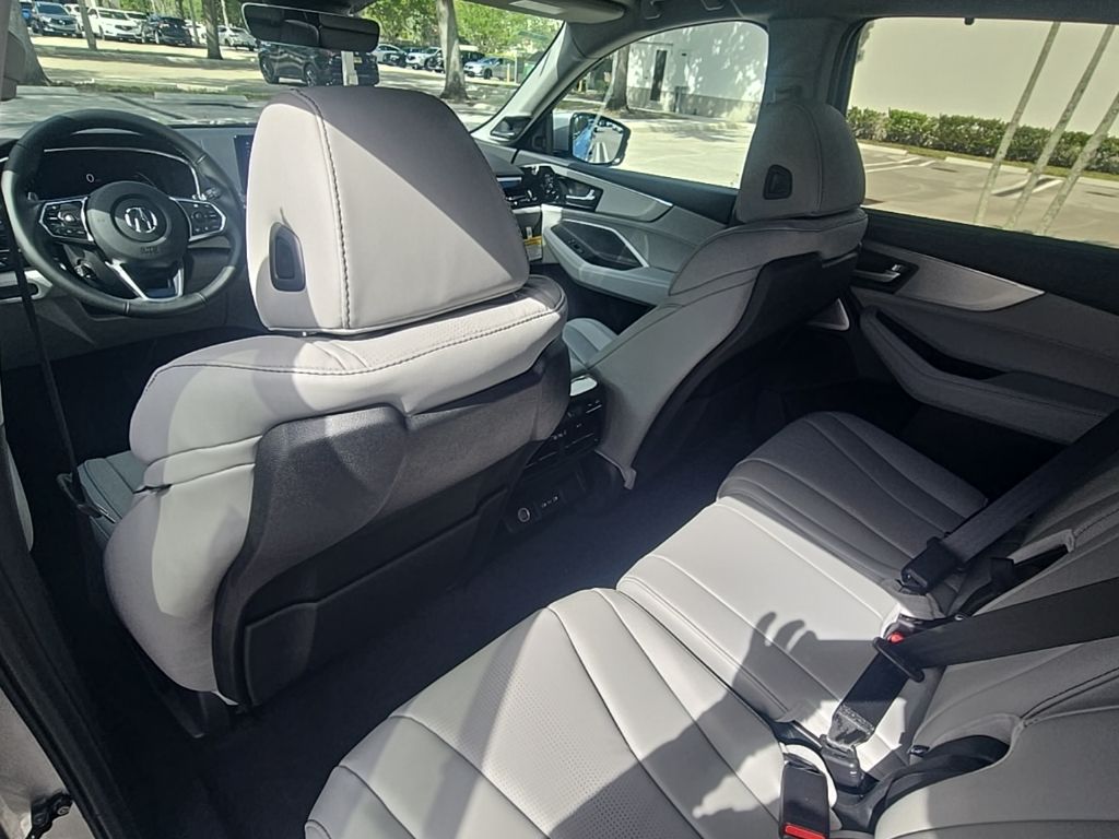 Thumbnail: 2026 Acura MDX - 25