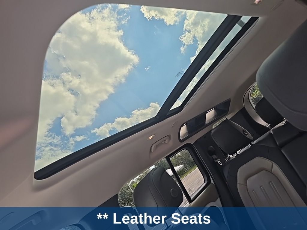 Thumbnail: 2021 Land Rover Defender - 19