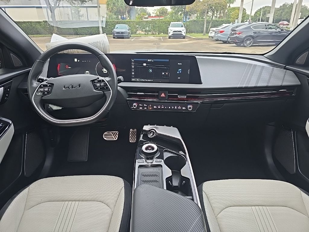 Thumbnail: 2024 Kia EV6 - 29