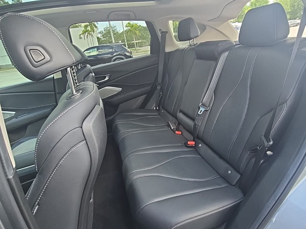 Thumbnail: 2025 Acura RDX - 29