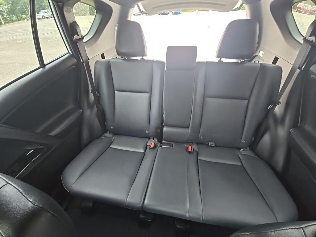 Thumbnail: 2016 Toyota RAV4 - 25