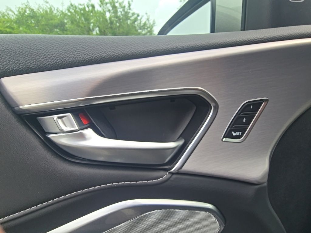 Thumbnail: 2026 Acura RDX - 15