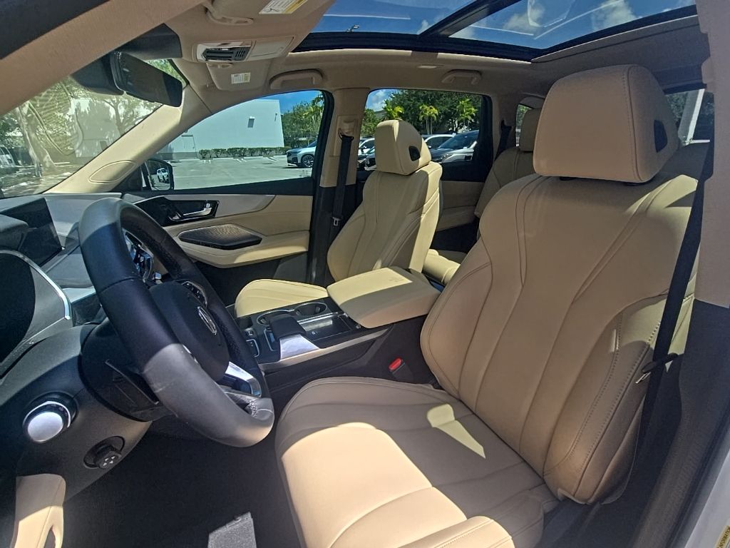 Thumbnail: 2023 Acura MDX - 35
