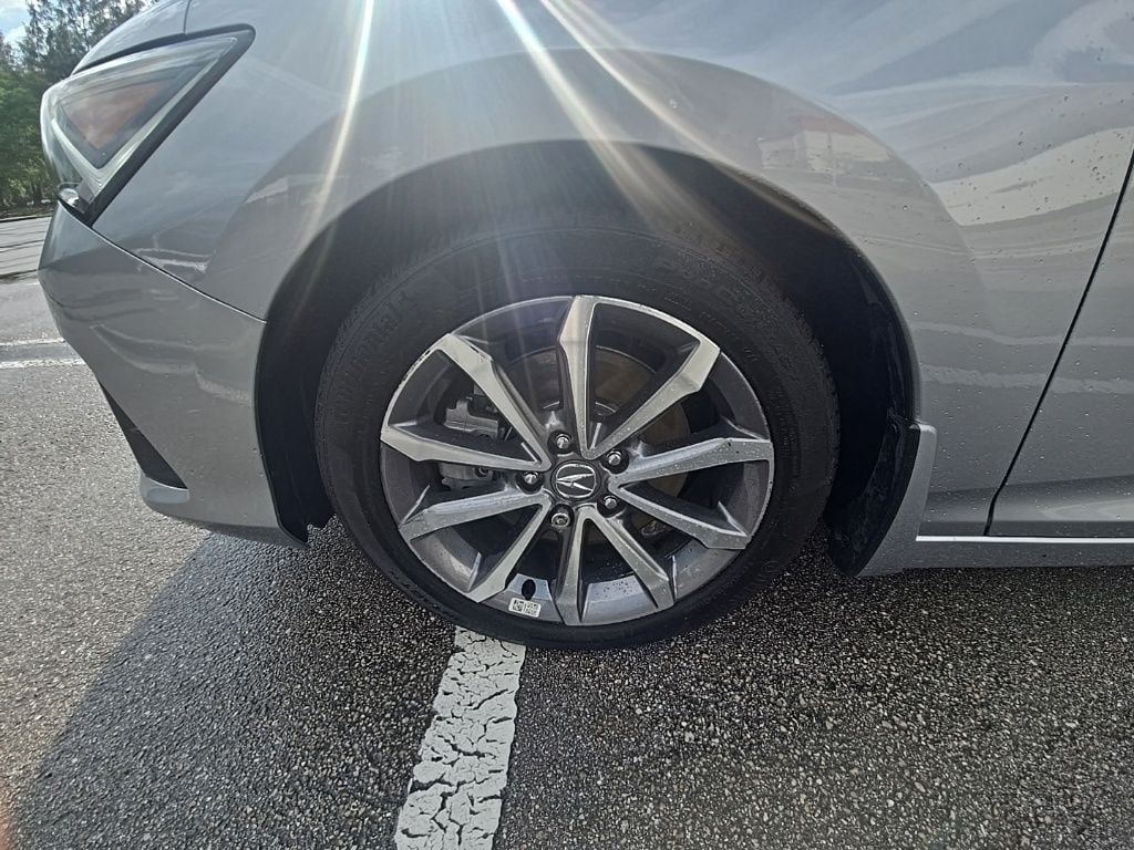 Thumbnail: 2024 Acura Integra - 9