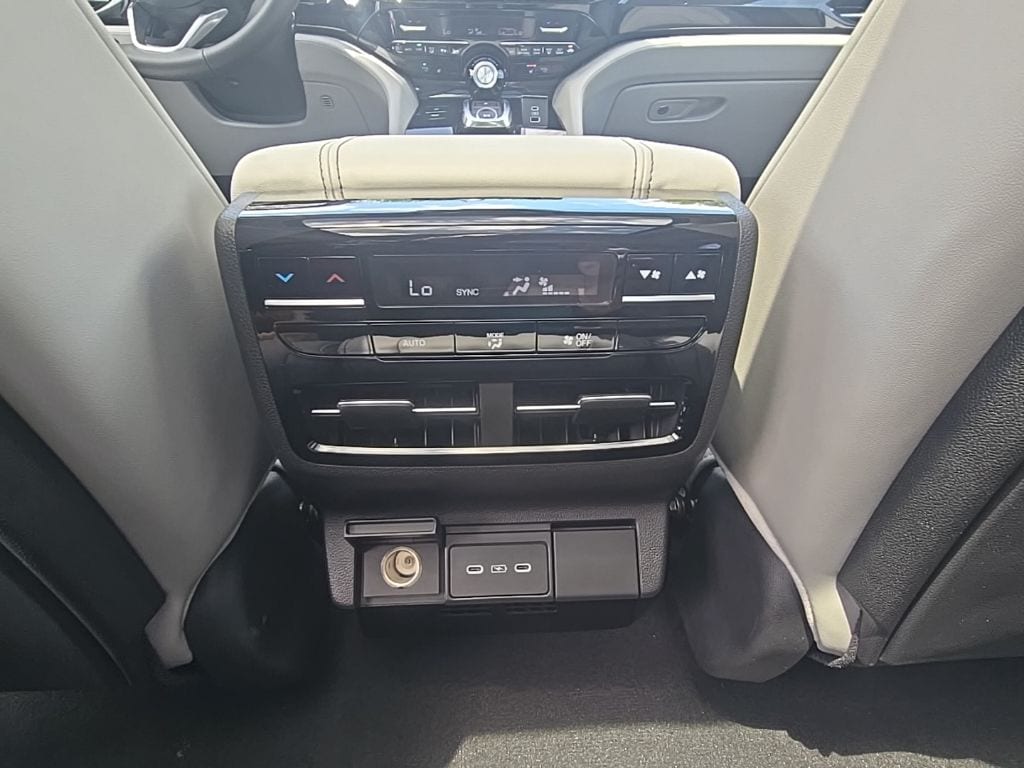 Thumbnail: 2026 Acura MDX - 29