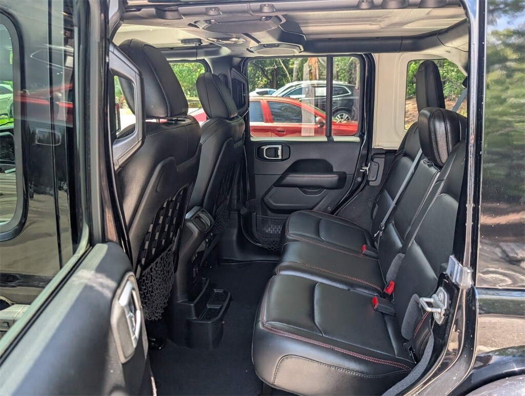 Thumbnail: 2020 Jeep Wrangler - 14