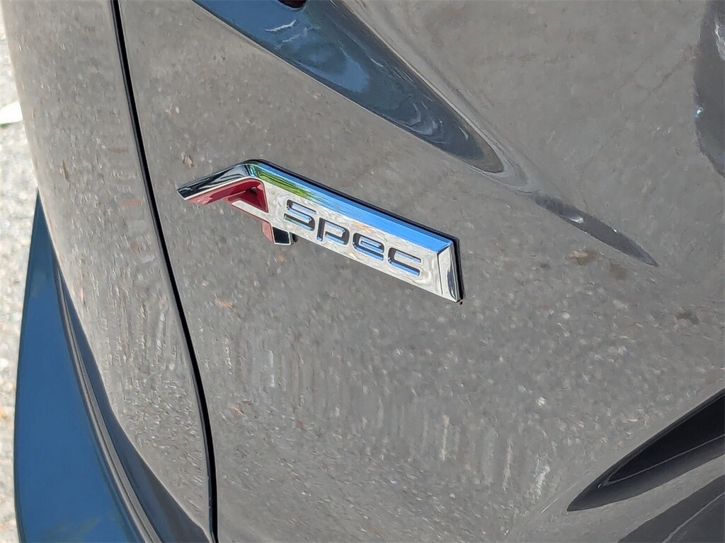 Thumbnail: 2025 Acura RDX - 10