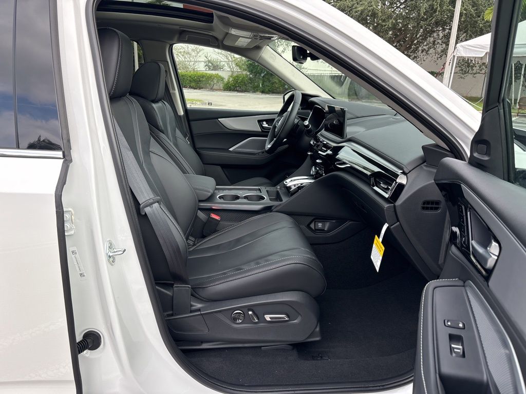 Thumbnail: 2026 Acura MDX - 15