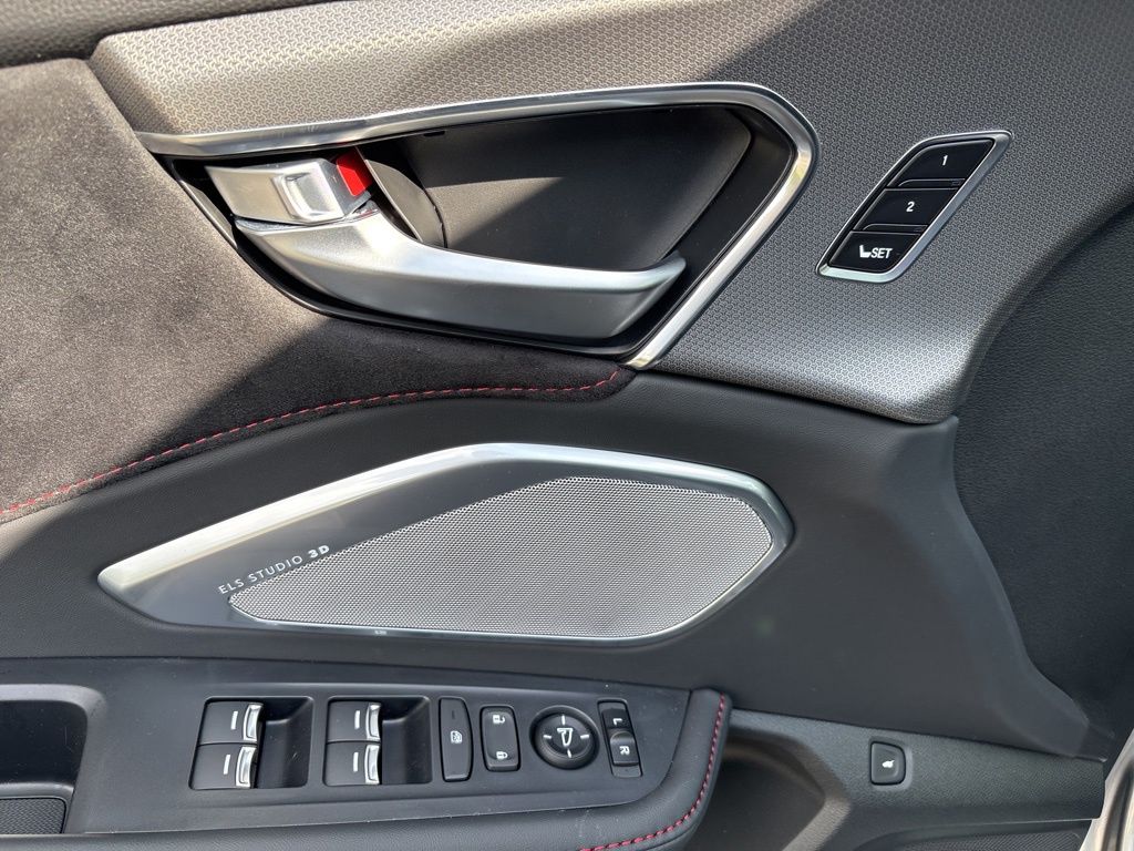 Thumbnail: 2026 Acura RDX - 15