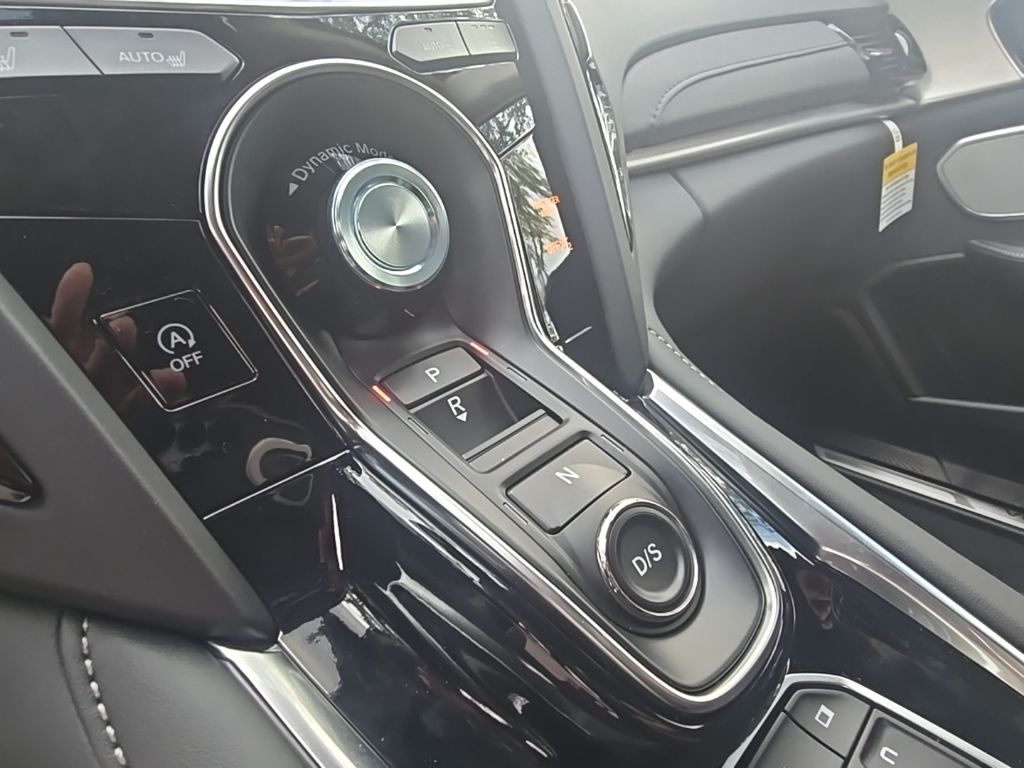 Thumbnail: 2026 Acura RDX - 24