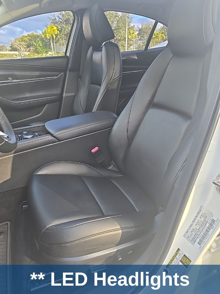 Thumbnail: 2021 Mazda Mazda3 - 16