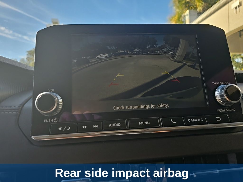 Thumbnail: 2024 Mitsubishi Outlander - 22