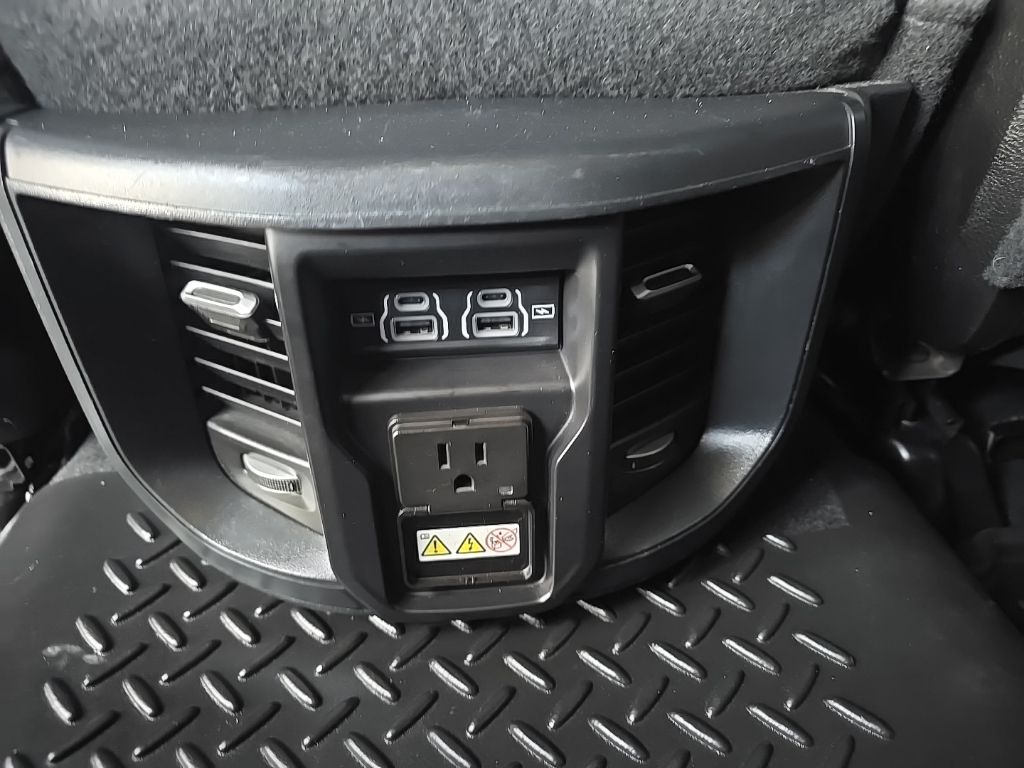 Thumbnail: 2024 RAM 2500 - 32