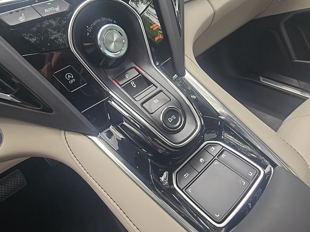 Thumbnail: 2025 Acura RDX - 26