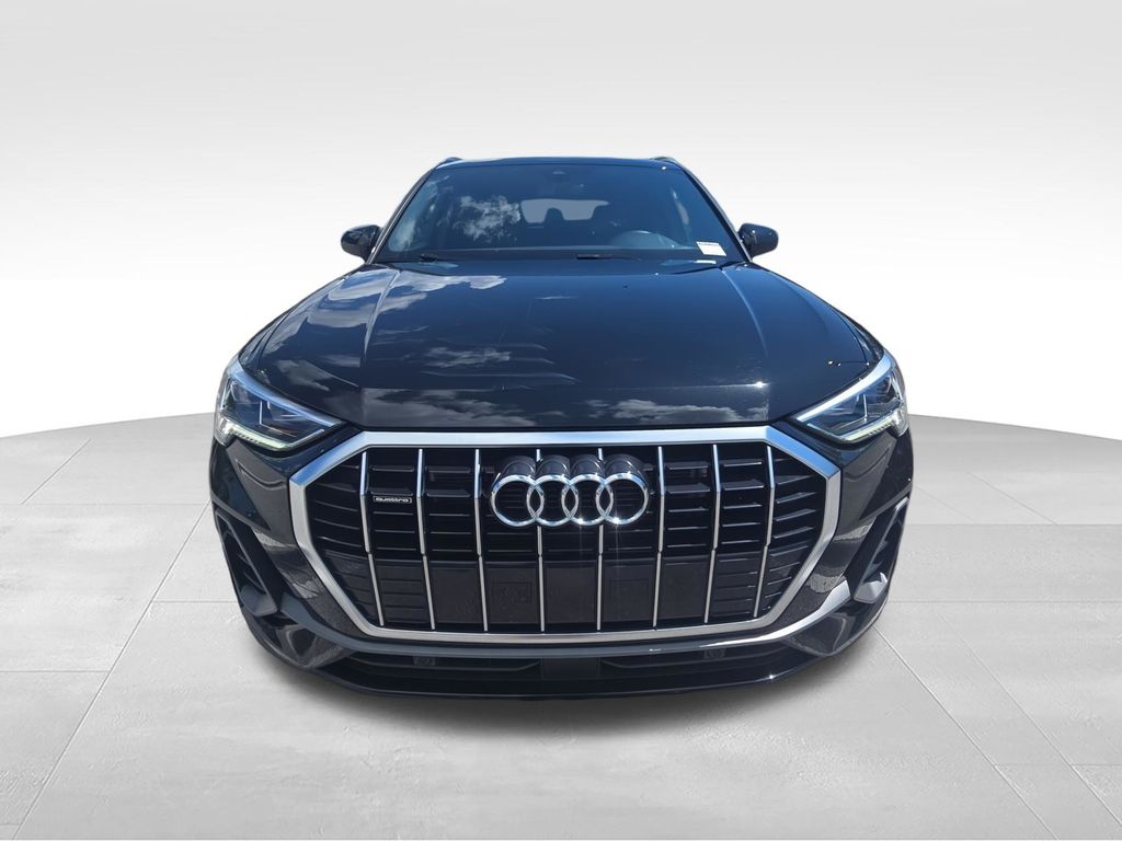 Thumbnail: 2025 Audi Q3 - 3
