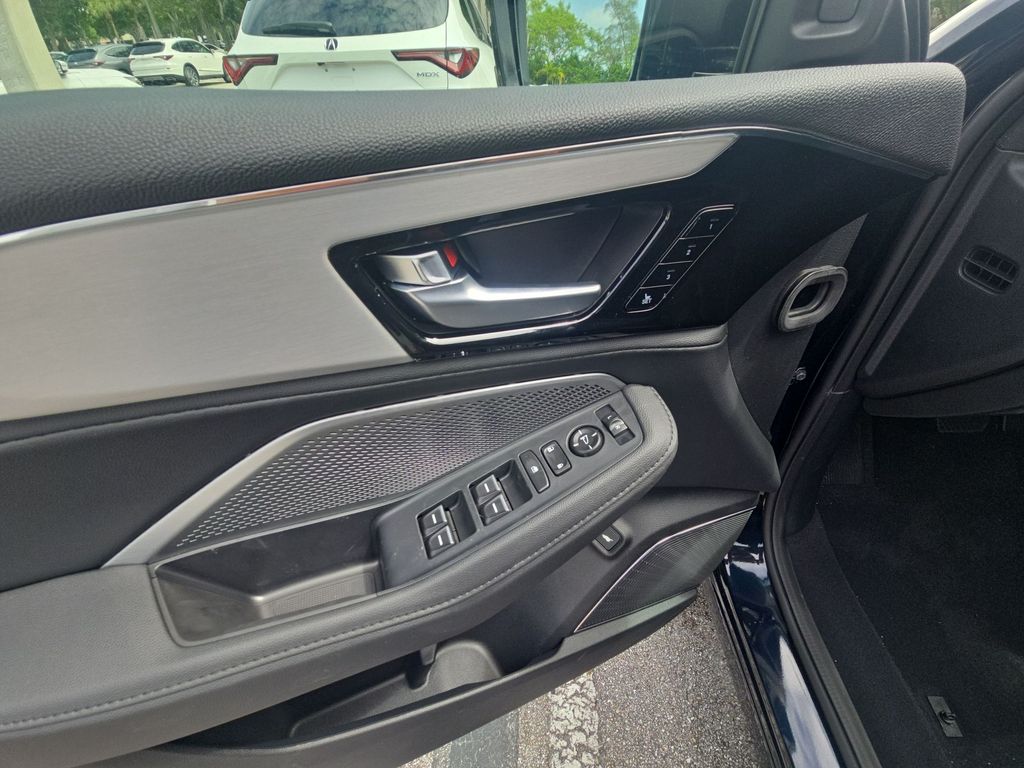 Thumbnail: 2026 Acura MDX - 21