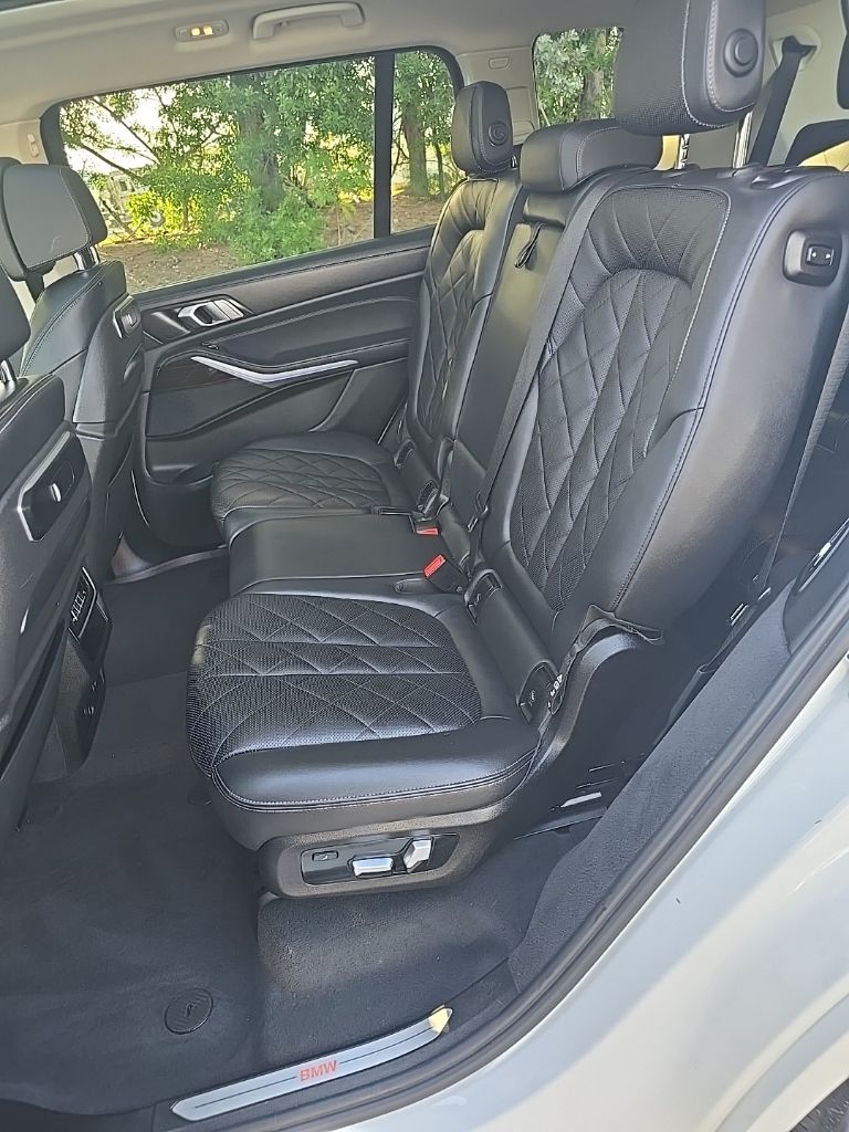 Thumbnail: 2023 BMW X7 - 27