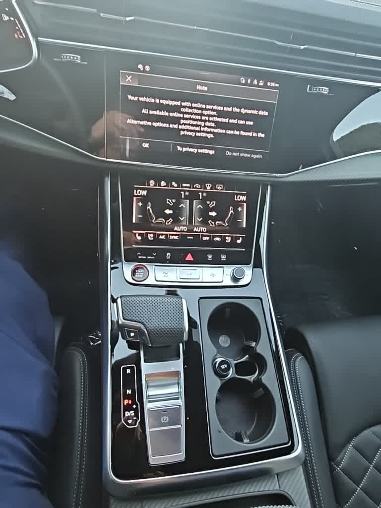 Thumbnail: 2025 Audi SQ7 - 15