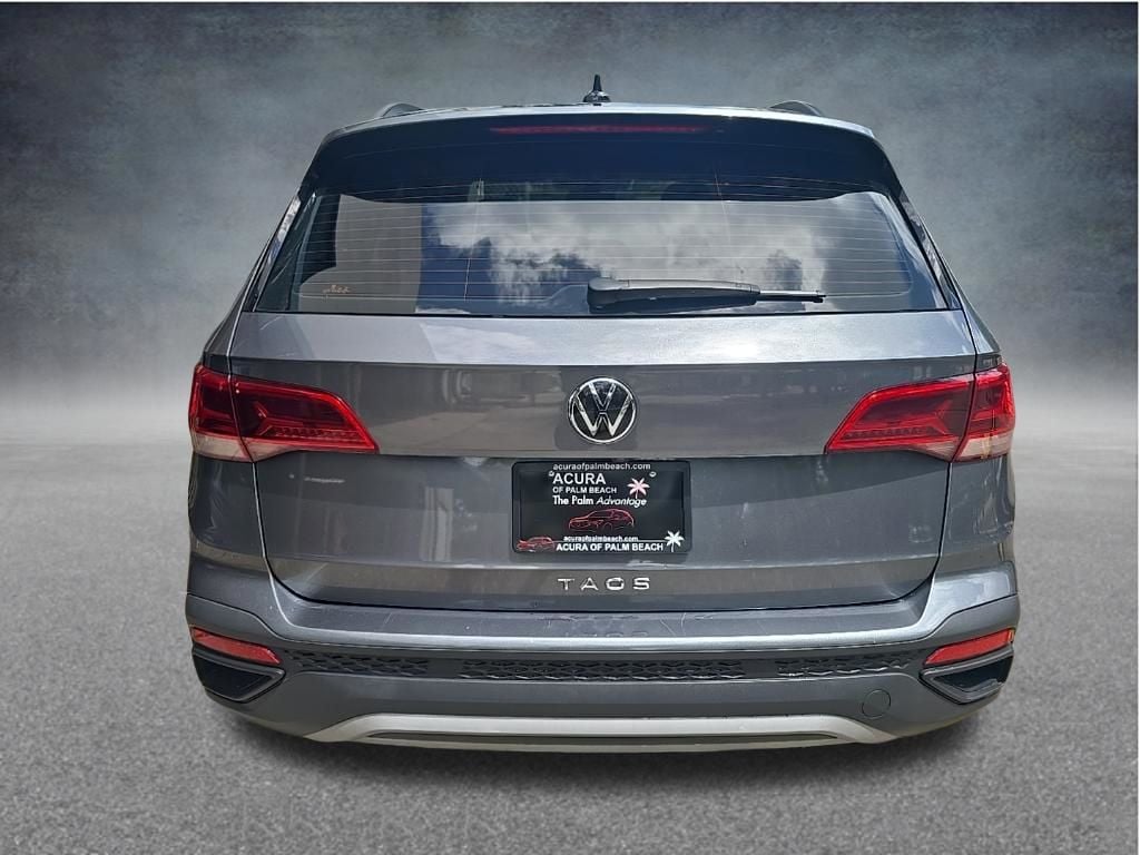 Thumbnail: 2022 Volkswagen Taos - 6