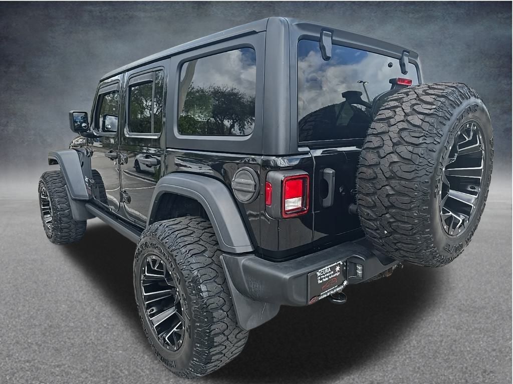Thumbnail: 2020 Jeep Wrangler - 7