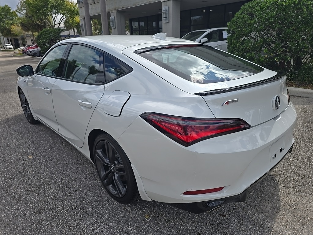Thumbnail: 2023 Acura Integra - 7