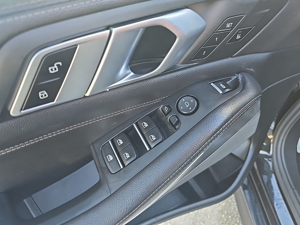 Thumbnail: 2020 BMW X5 - 19