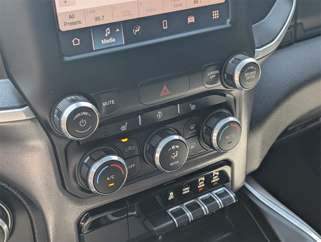 Thumbnail: 2022 RAM 1500 - 21