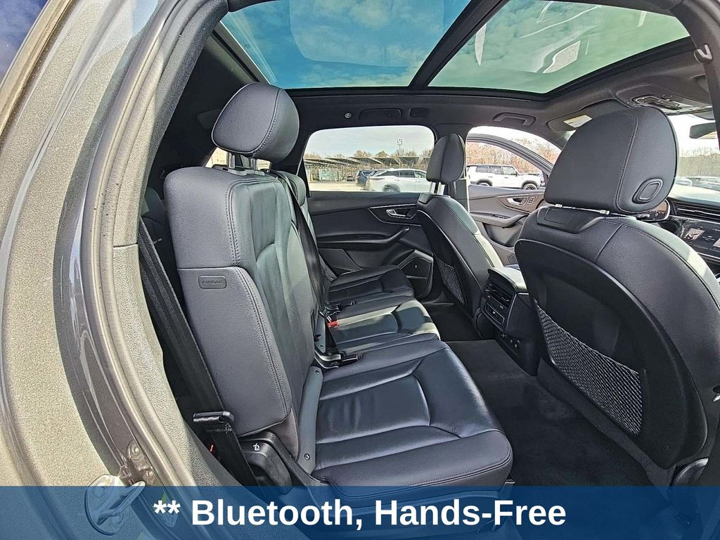 Thumbnail: 2021 Audi Q7 - 9