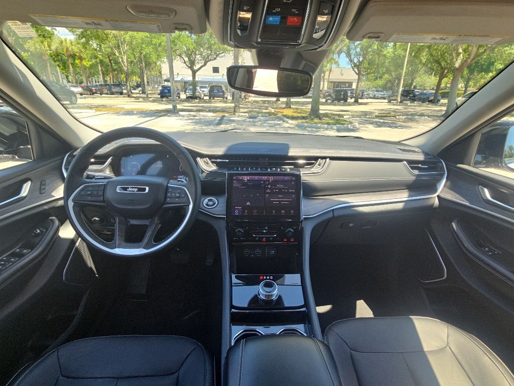 Thumbnail: 2021 Jeep Grand Cherokee L - 31