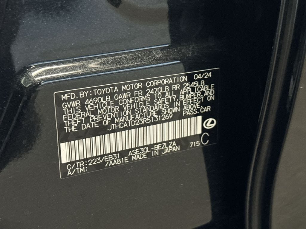 Thumbnail: 2024 Lexus IS - 29