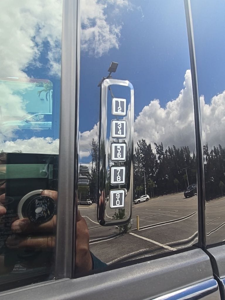 Thumbnail: 2022 Ford F-250 - 14