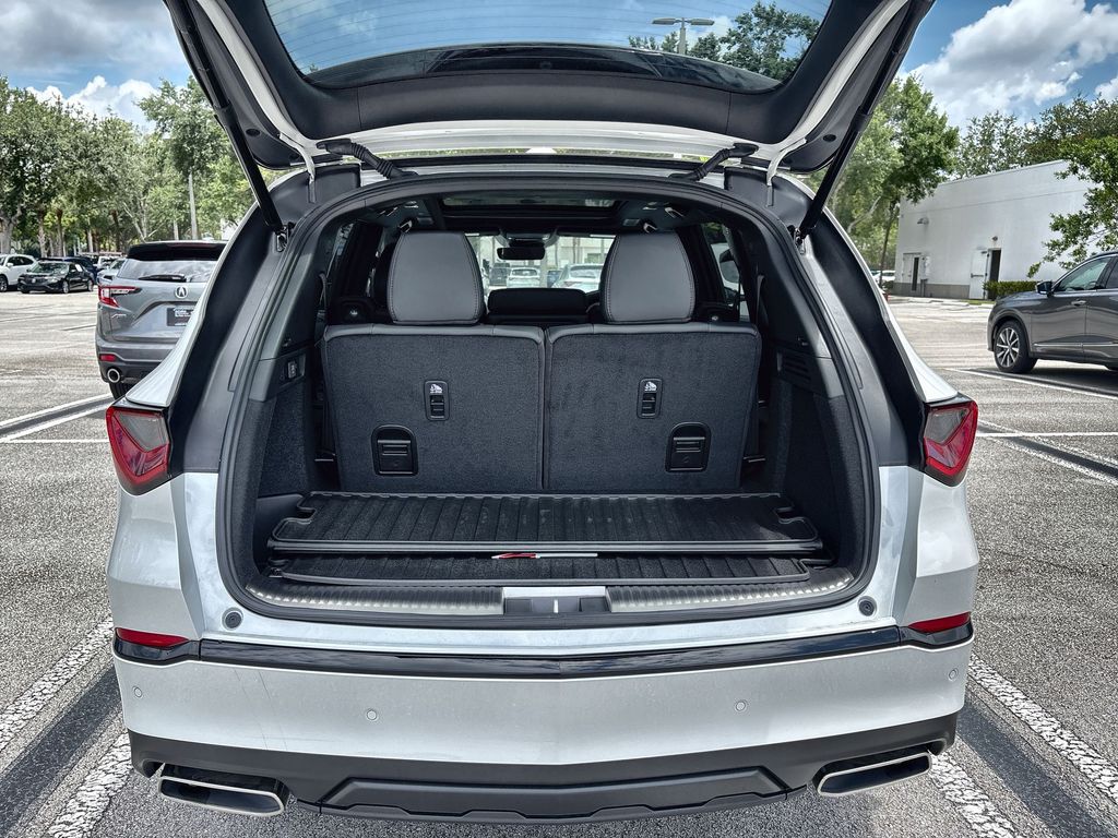 Thumbnail: 2026 Acura MDX - 21