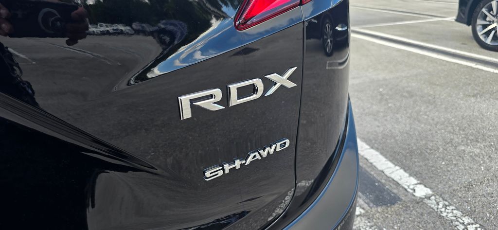 Thumbnail: 2026 Acura RDX - 12