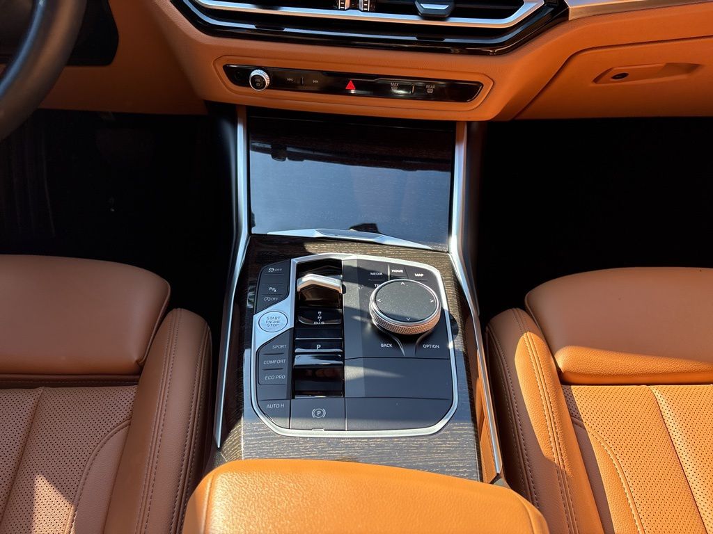 Thumbnail: 2023 BMW 3 Series - 26