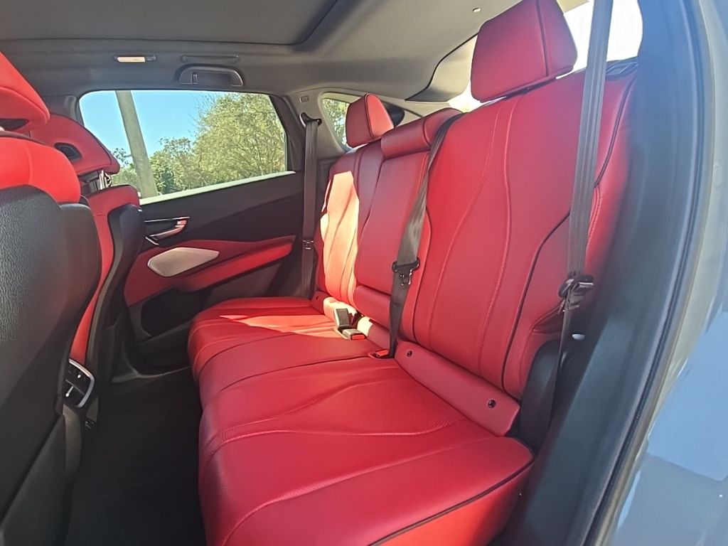 Thumbnail: 2025 Acura RDX - 29