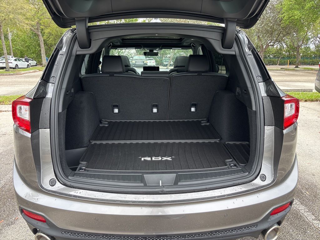 Thumbnail: 2026 Acura RDX - 27