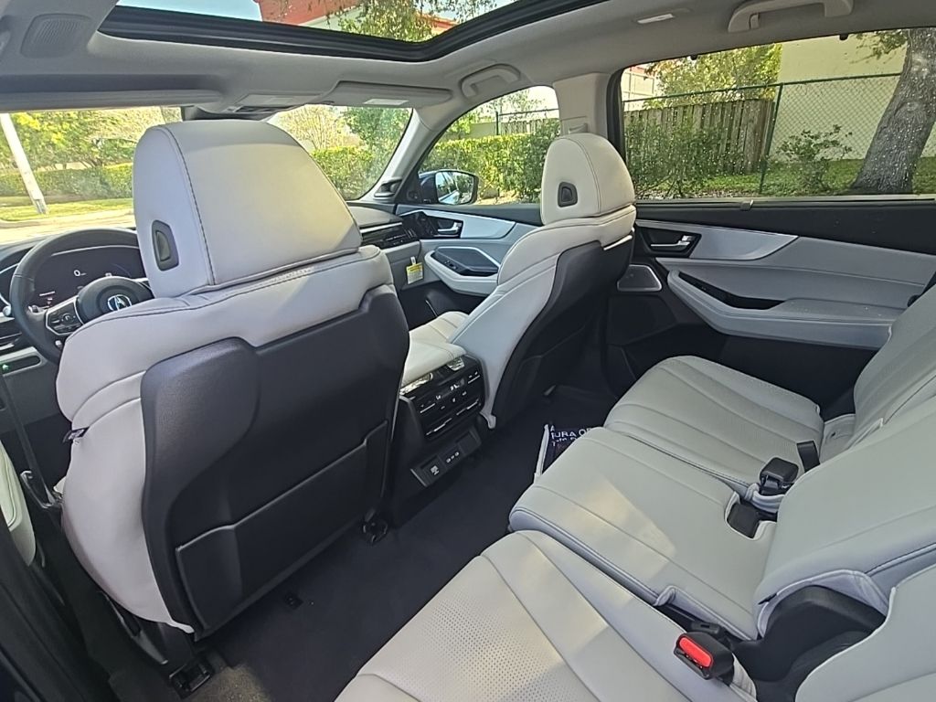 Thumbnail: 2025 Acura MDX - 29