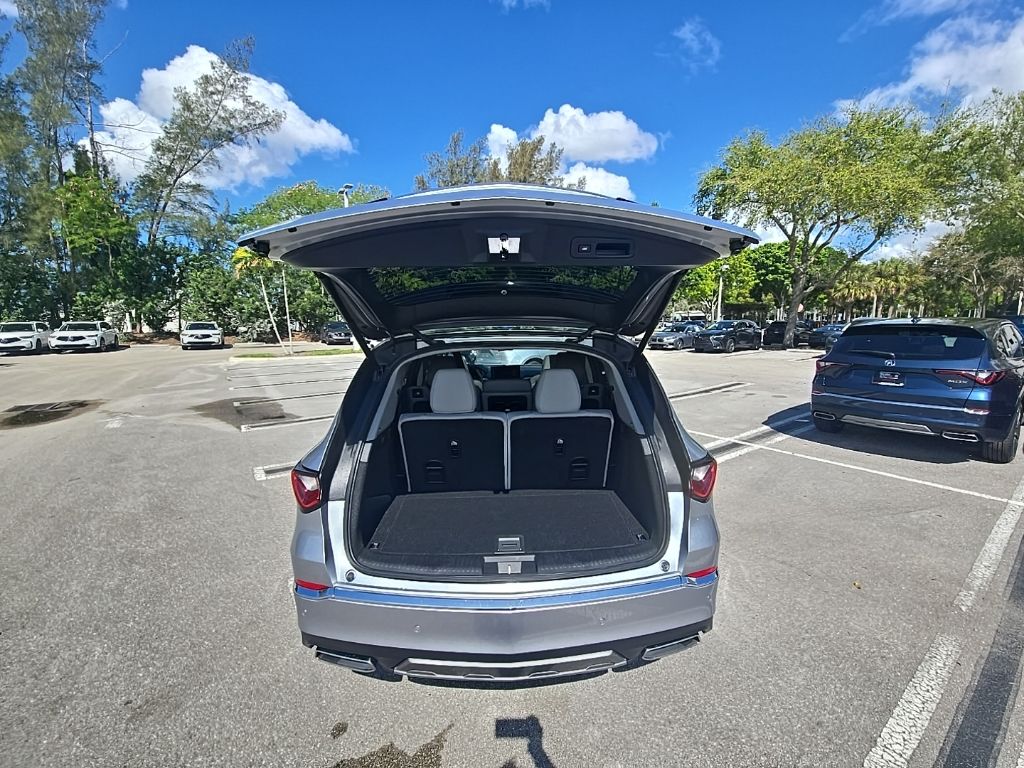 Thumbnail: 2026 Acura MDX - 28