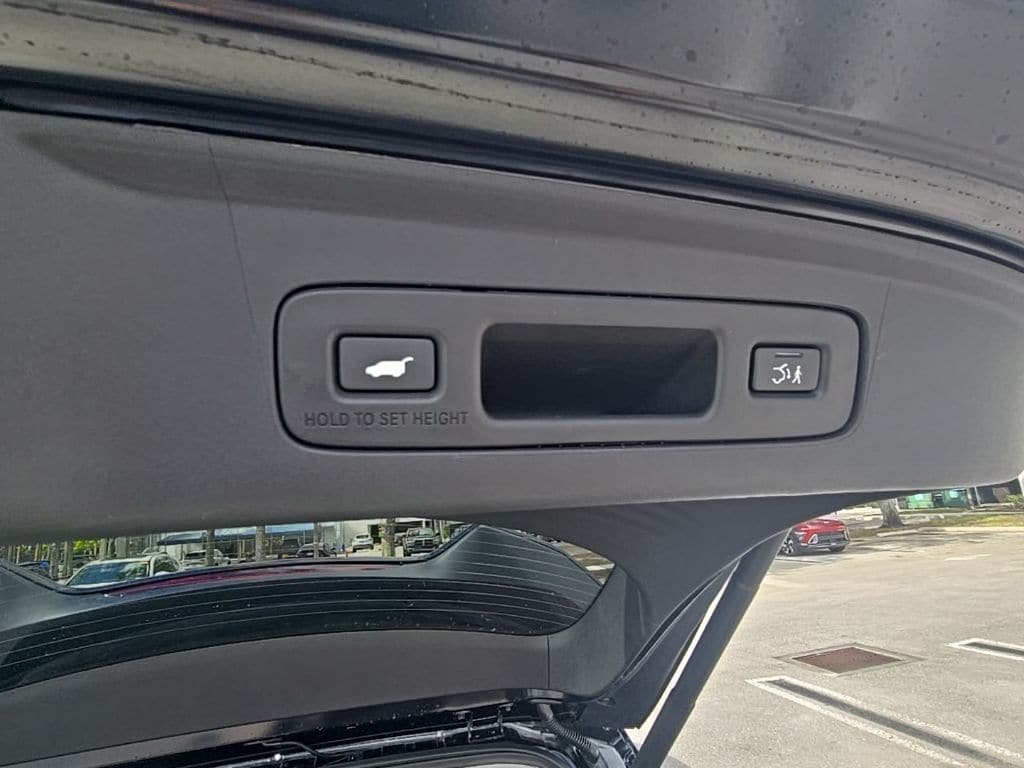 Thumbnail: 2026 Acura ADX - 32