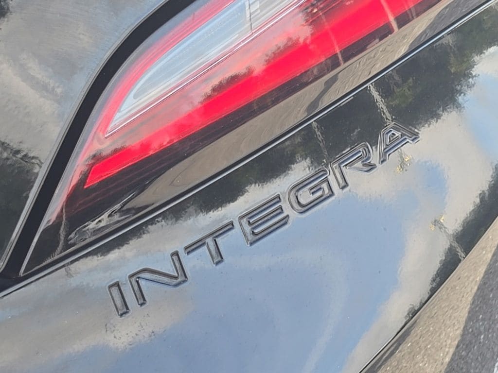 Thumbnail: 2023 Acura Integra - 15