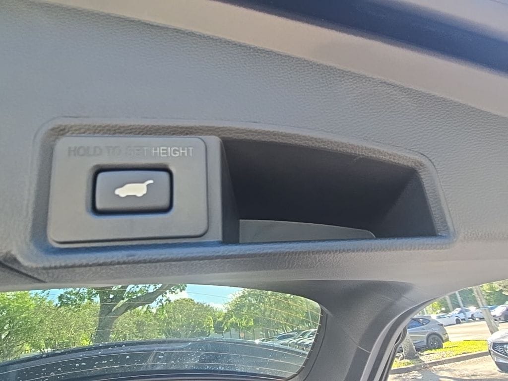 Thumbnail: 2026 Acura RDX - 35