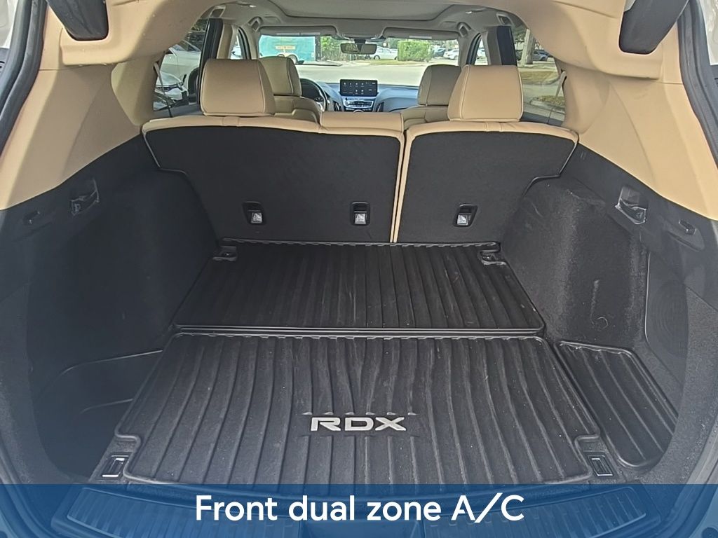 Thumbnail: 2023 Acura RDX - 12