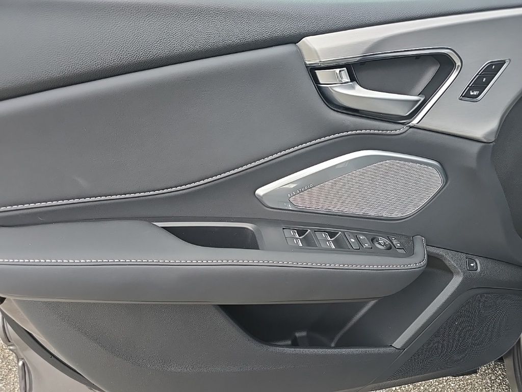 Thumbnail: 2026 Acura RDX - 11