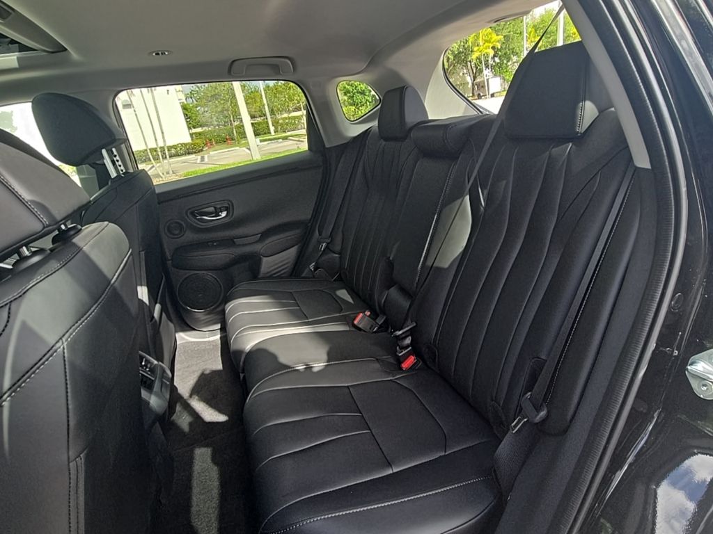 Thumbnail: 2026 Acura ADX - 27